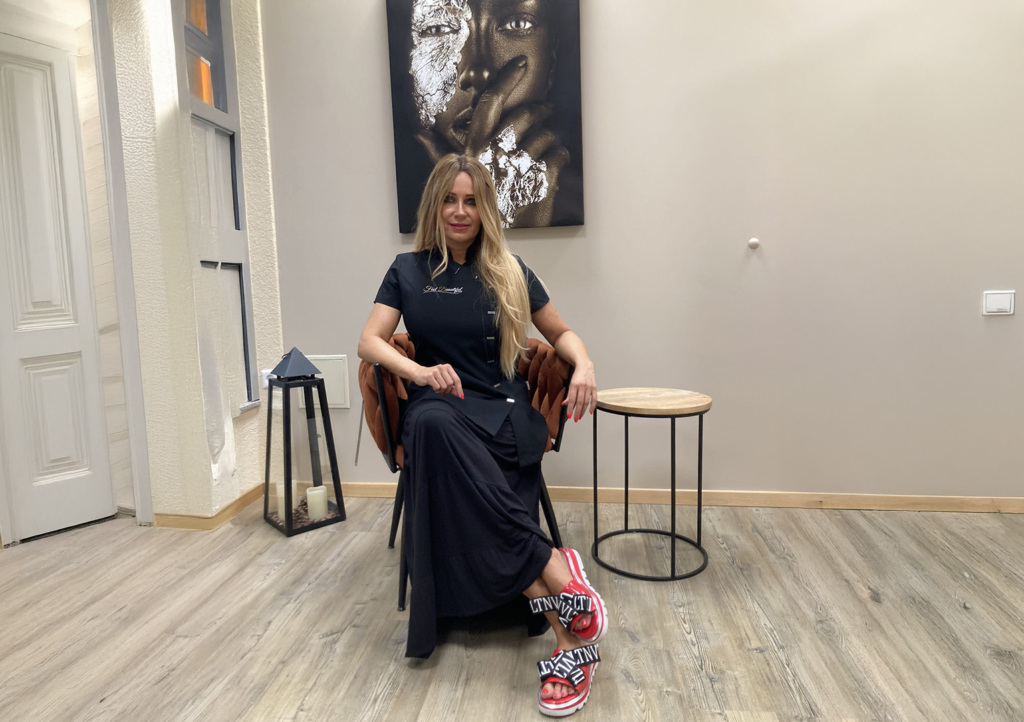 Feel Beautiful by Nicole erklärt Unterschiede bei IPL-Haarentfernung und Laser-Haarentfernung für optimale Ergebnisse.